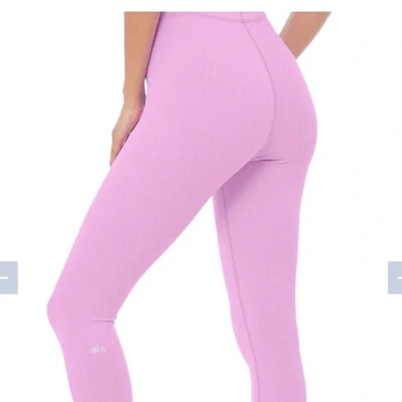 Yoga Ribbed High-Waist 7/8 Blissful Legging in Lavender XS - Picture 1 of 6